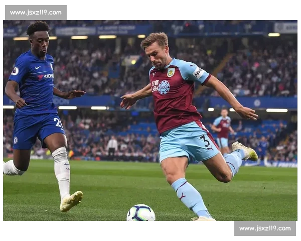 英超球员近期状态全面分析与表现对比探讨